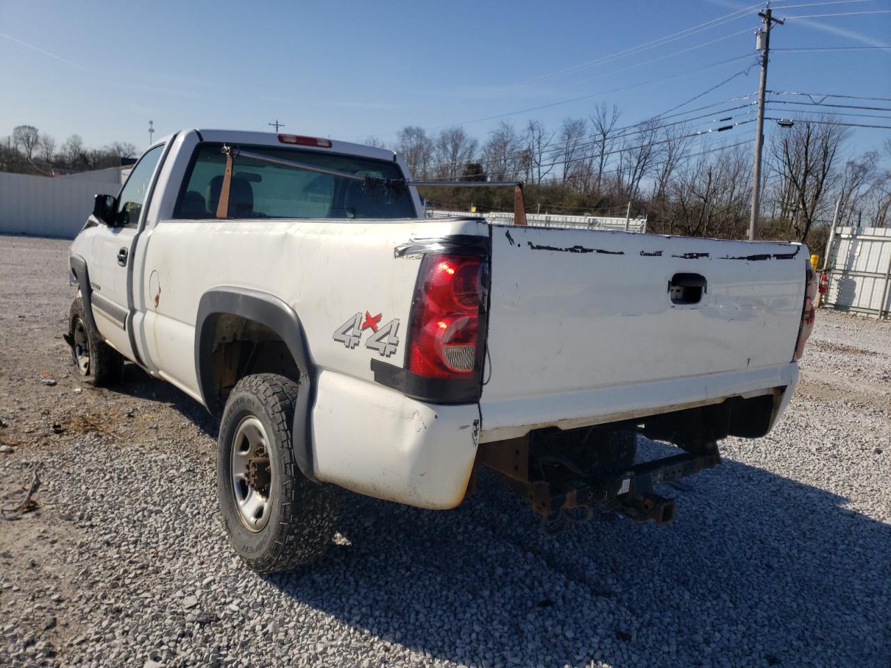 Photo 3 from auction – 2004 CHEVROLET SILVERADO with VIN 1GCHK24U74E126354