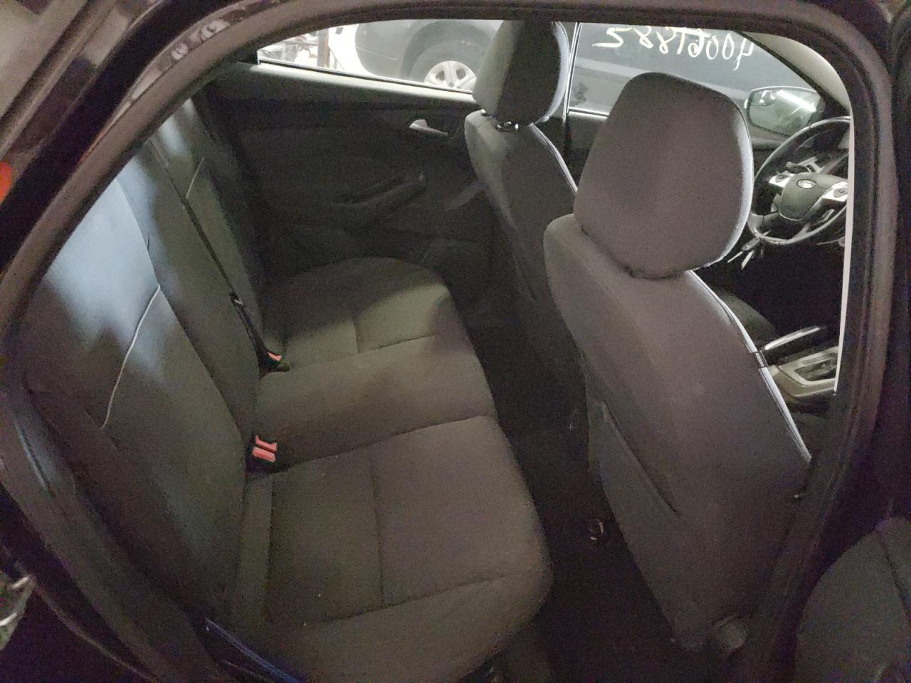 Photo 6 from auction – 2012 FORD FOCUS SEL with VIN 1FAHP3H22CL397791