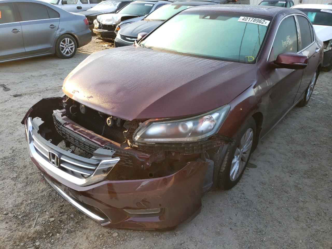 Photo 2 from auction – 2013 HONDA ACCORD EXL with VIN 1HGCR2F87DA079762