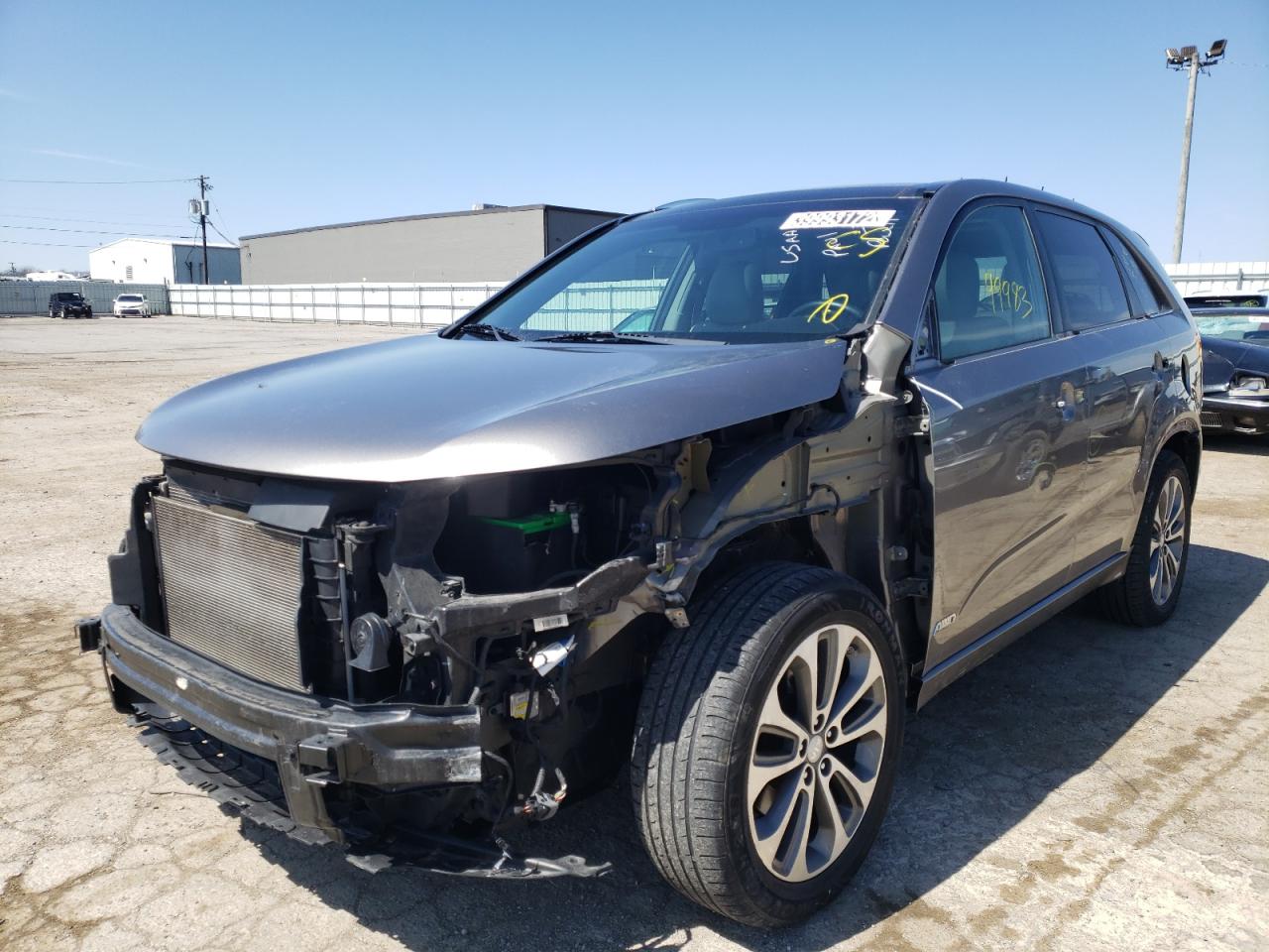 Photo 2 from auction – 2015 KIA SORENTO SX with VIN 5XYKWDA73FG600623