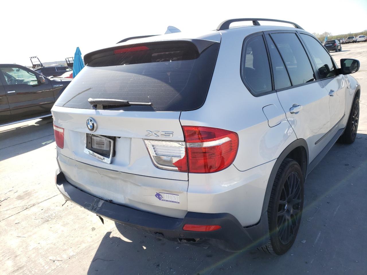 Photo 4 from auction – 2008 BMW X5 with VIN 5UXFE43537L014895