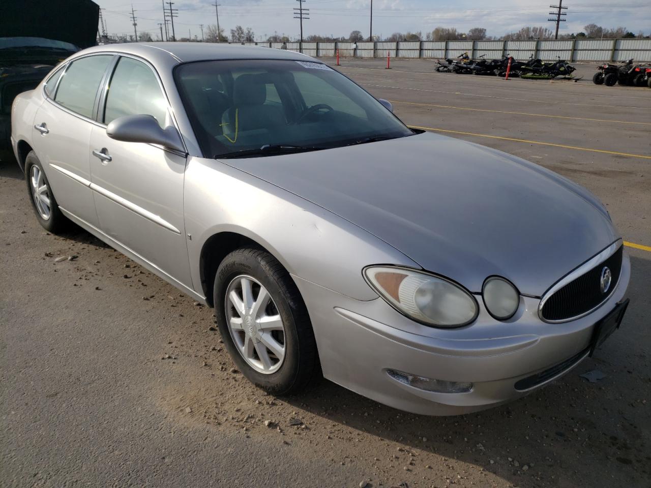 BUICK LACROSSE 2006 with VIN 2G4WD582961261735 - Photo from auction