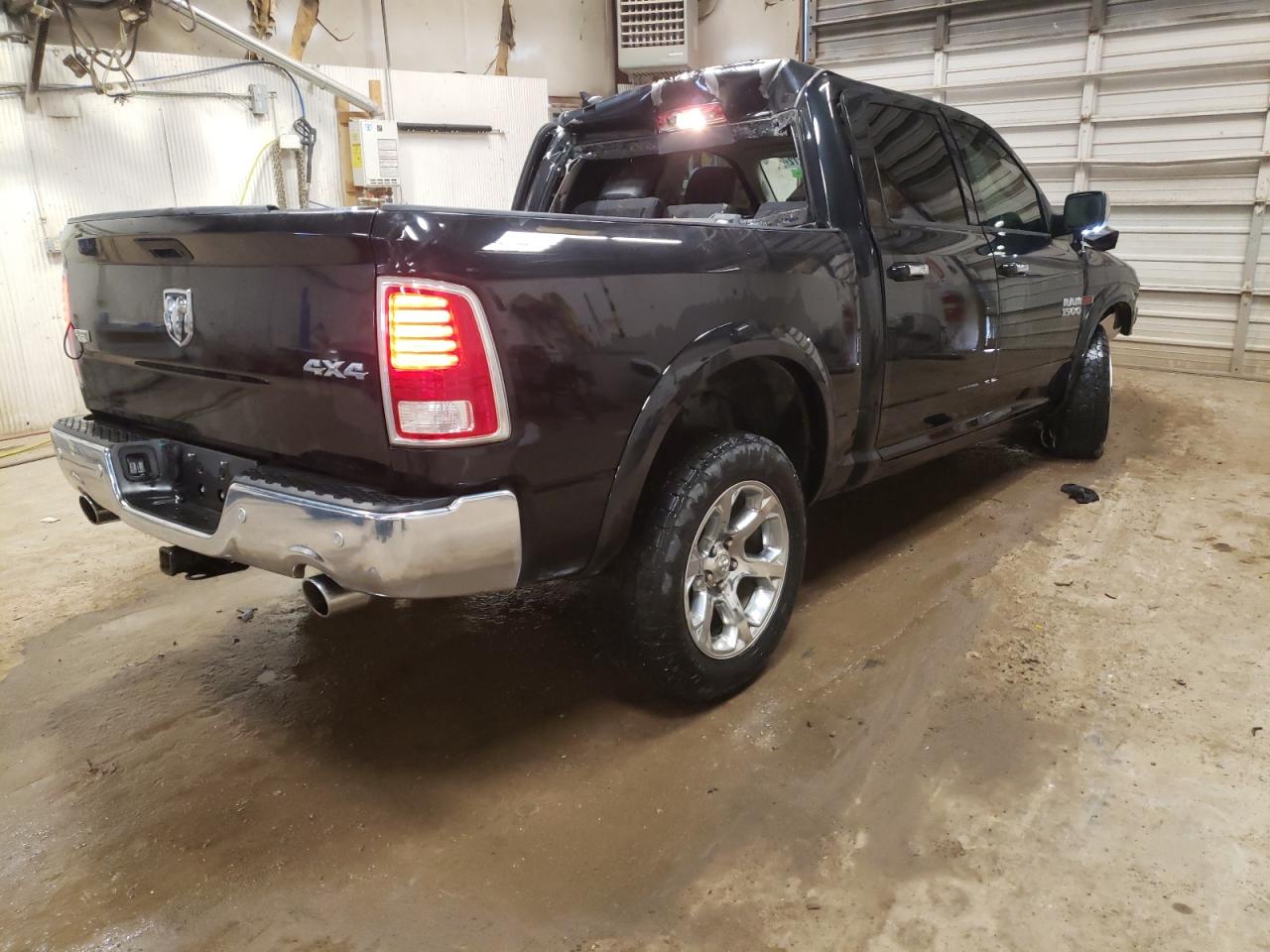 Photo 4 from auction – 2017 RAM 1500 LARAM with VIN 1C6RR7NM4HS873839
