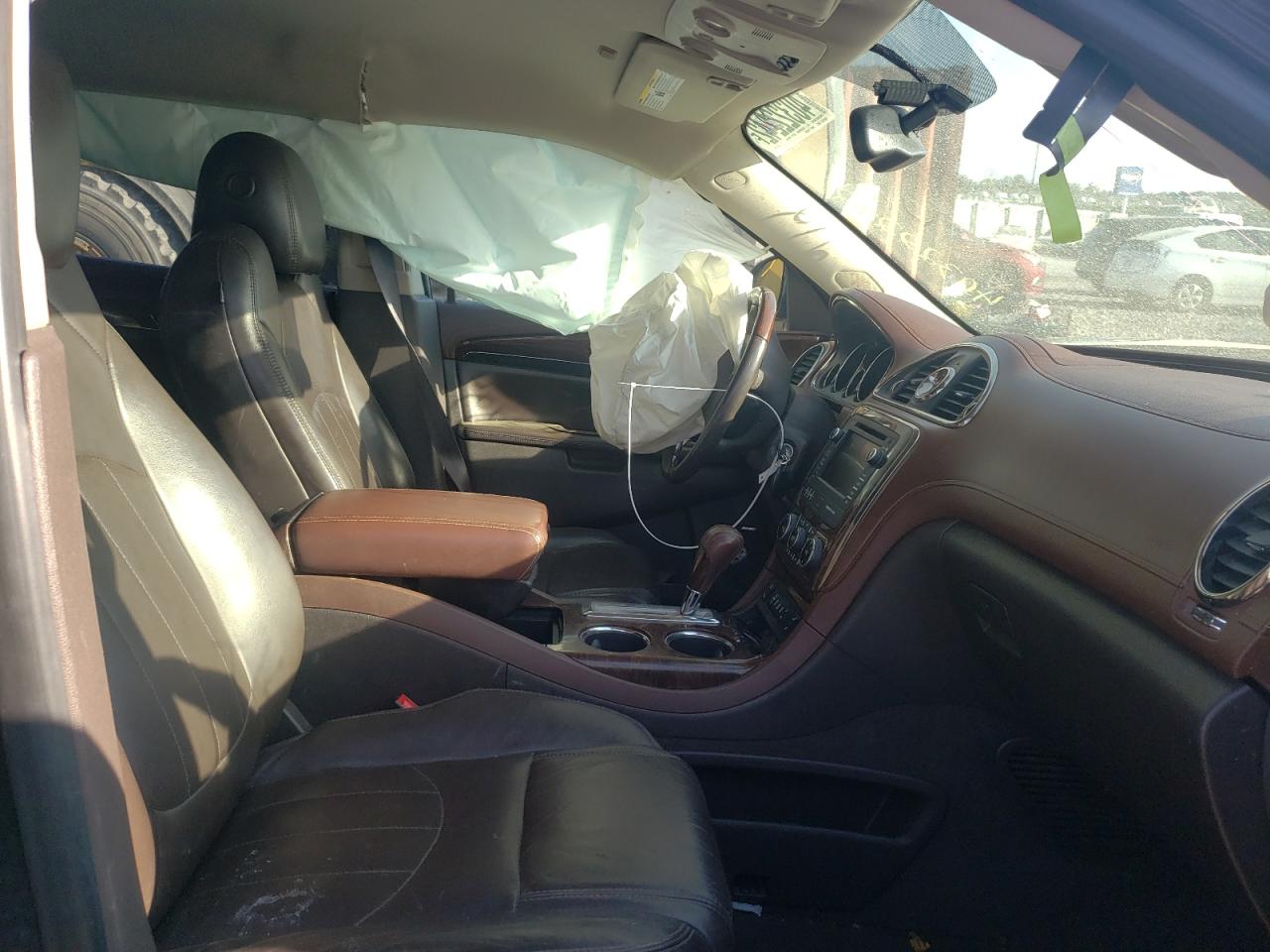 Photo 5 from auction – 2014 BUICK ENCLAVE with VIN 5GAKRBKD8EJ237980