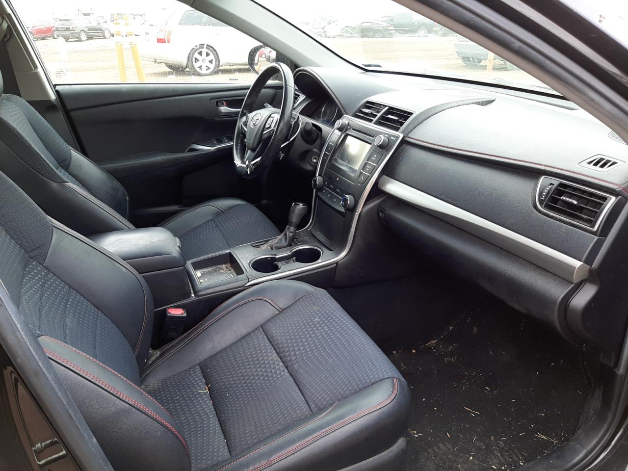 Photo 5 from auction – 2015 TOYOTA CAMRY LE with VIN 4T1BF1FK5FU907443