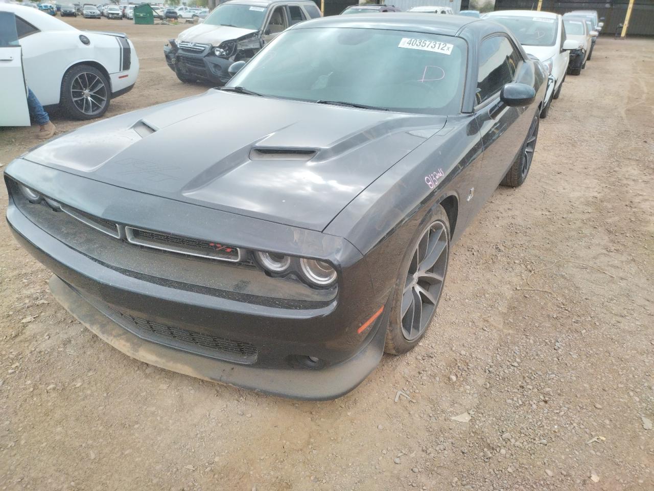 Photo 2 from auction – 2016 DODGE CHALLENGER with VIN 2C3CDZFJ9GH131105