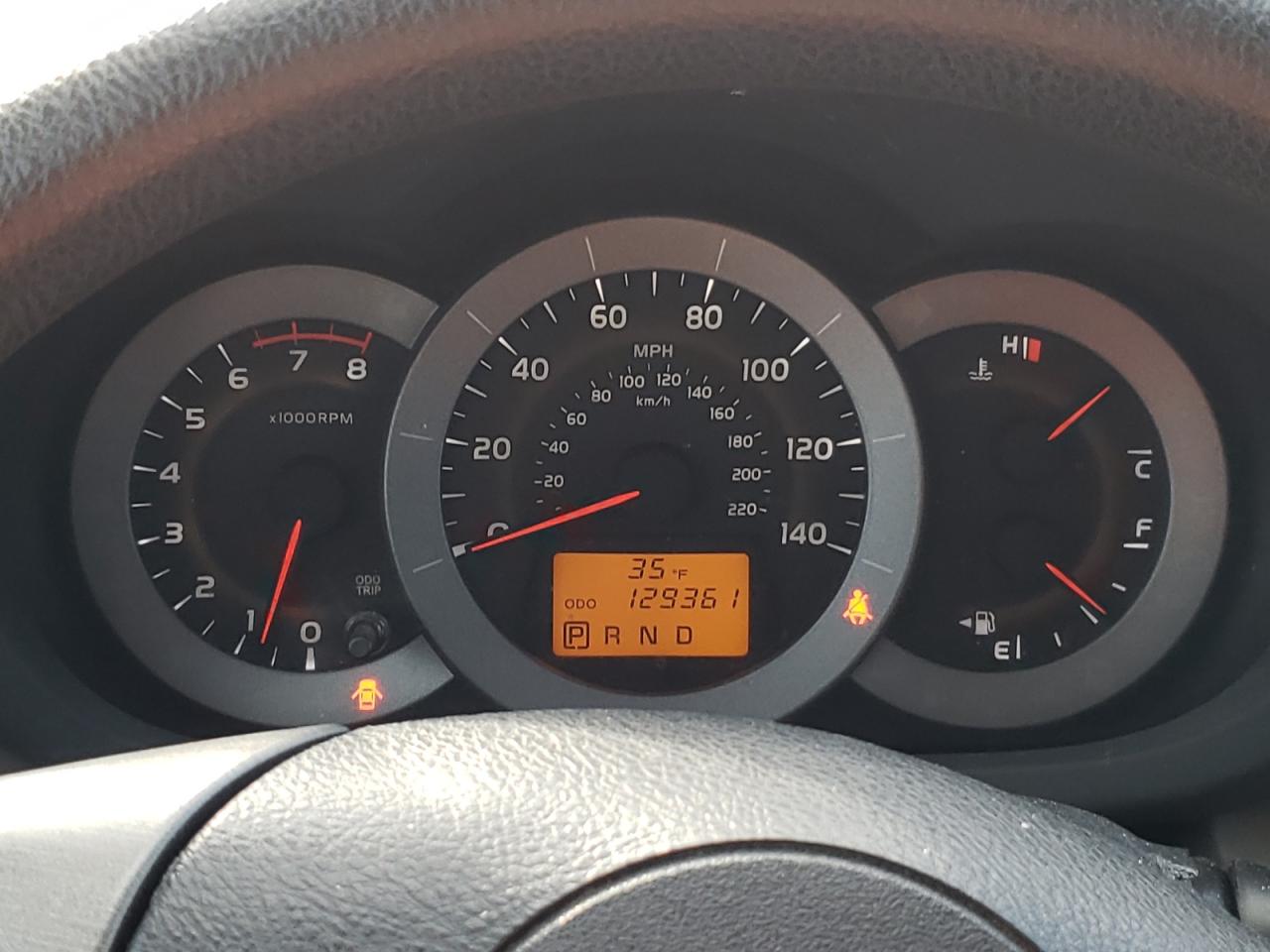 Photo 8 from auction – 2011 TOYOTA RAV4 with VIN 2T3BF4DV0BW085182