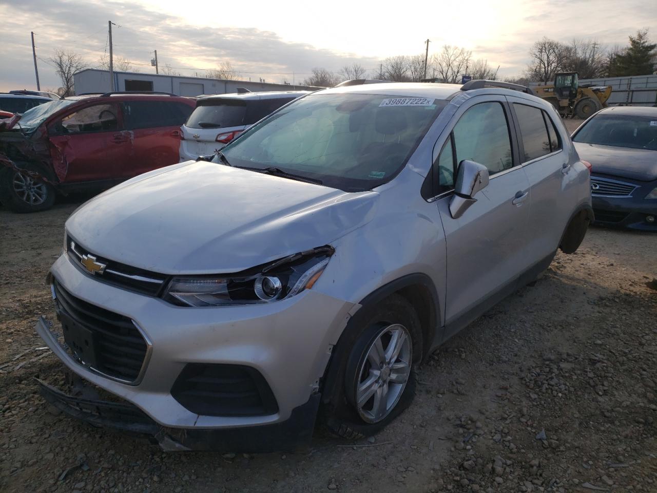 Photo 2 from auction – 2017 CHEVROLET TRAX 1LT with VIN 3GNCJLSB4HL182852