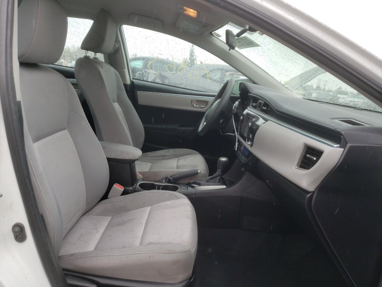Photo 5 from auction – 2015 TOYOTA COROLLA L with VIN 5YFBURHE8FP296756