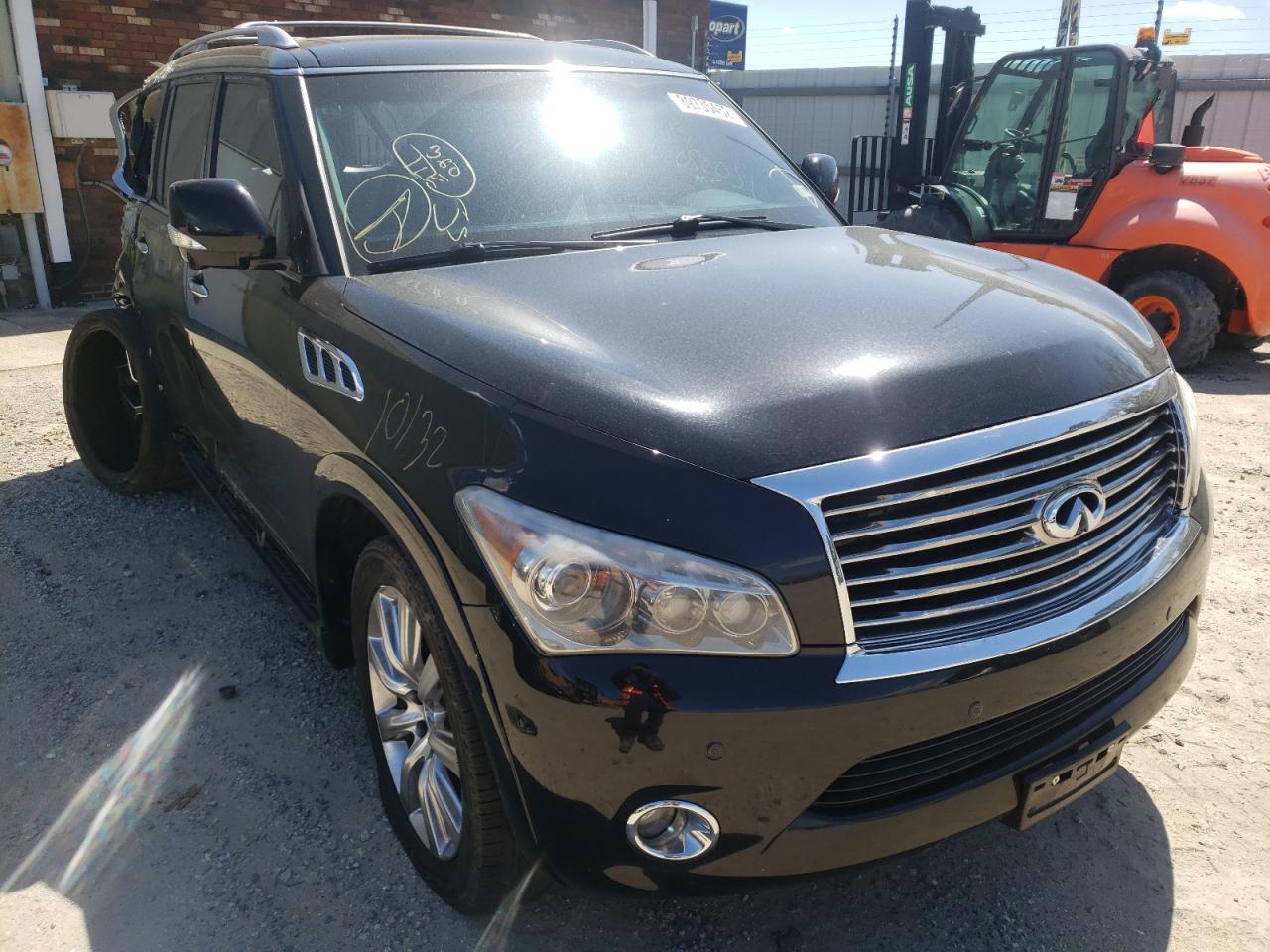 Photo 1 from auction – 2014 INFINITI QX80 with VIN JN8AZ2NE1E9065201