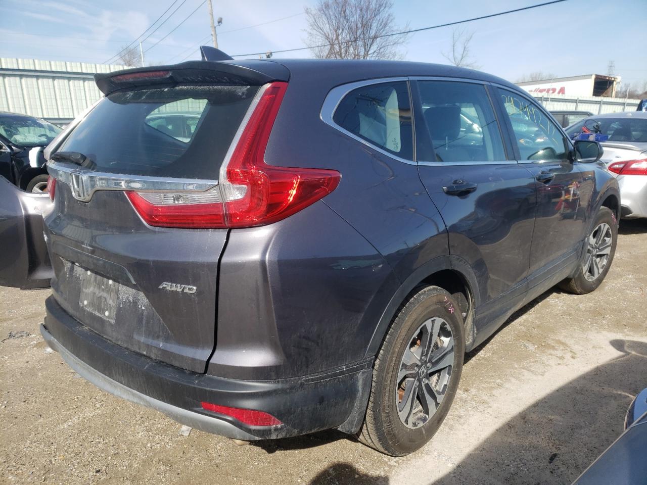 Photo 4 from auction – 2019 HONDA CR-V LX with VIN 2HKRW6H39KH200047