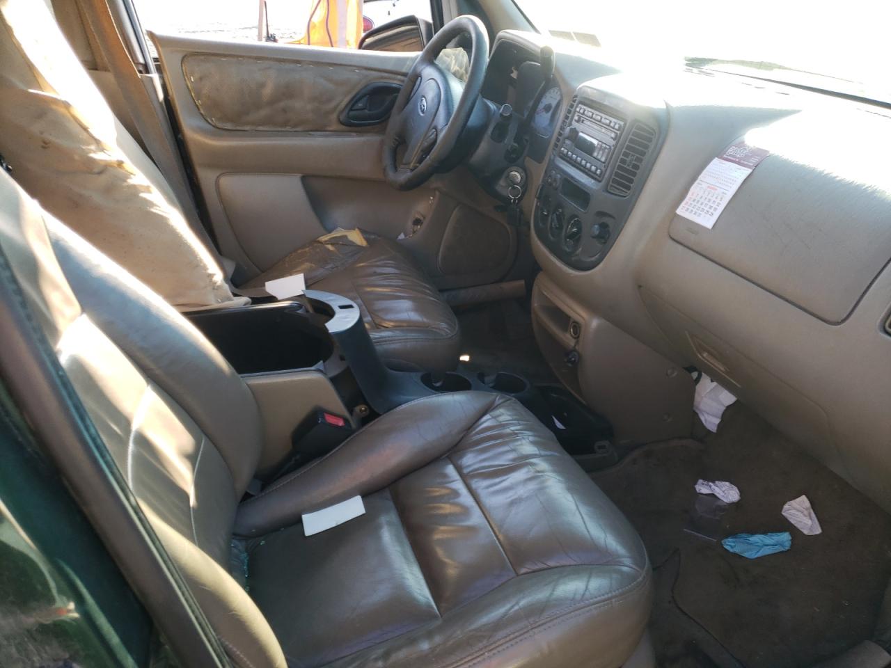 Photo 5 from auction – 2001 FORD ESCAPE XLT with VIN 1FMYU04151KF80521