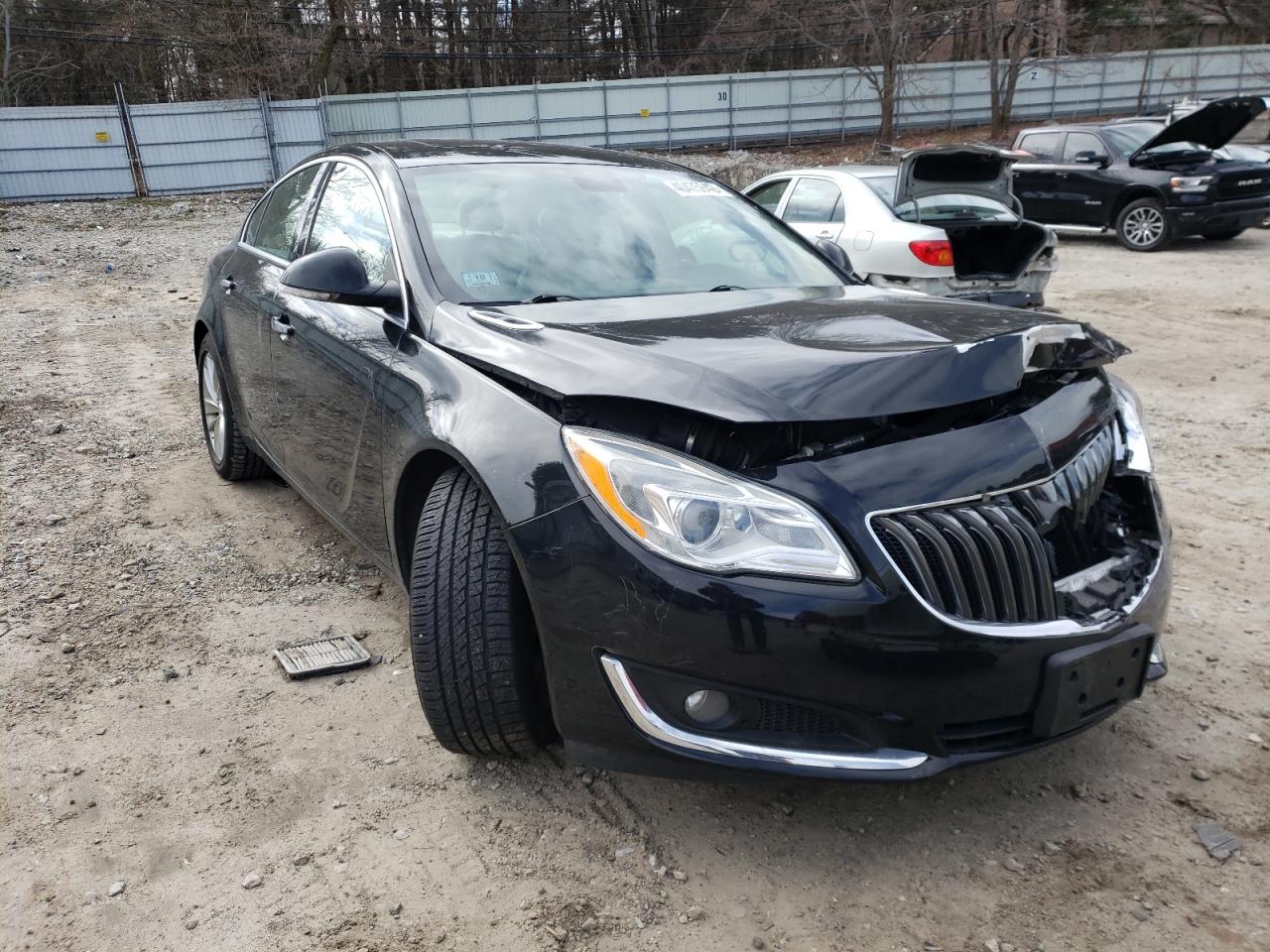 BUICK REGAL PREM 2014 with VIN 2G4GN5EXXE9272096 - Photo from auction