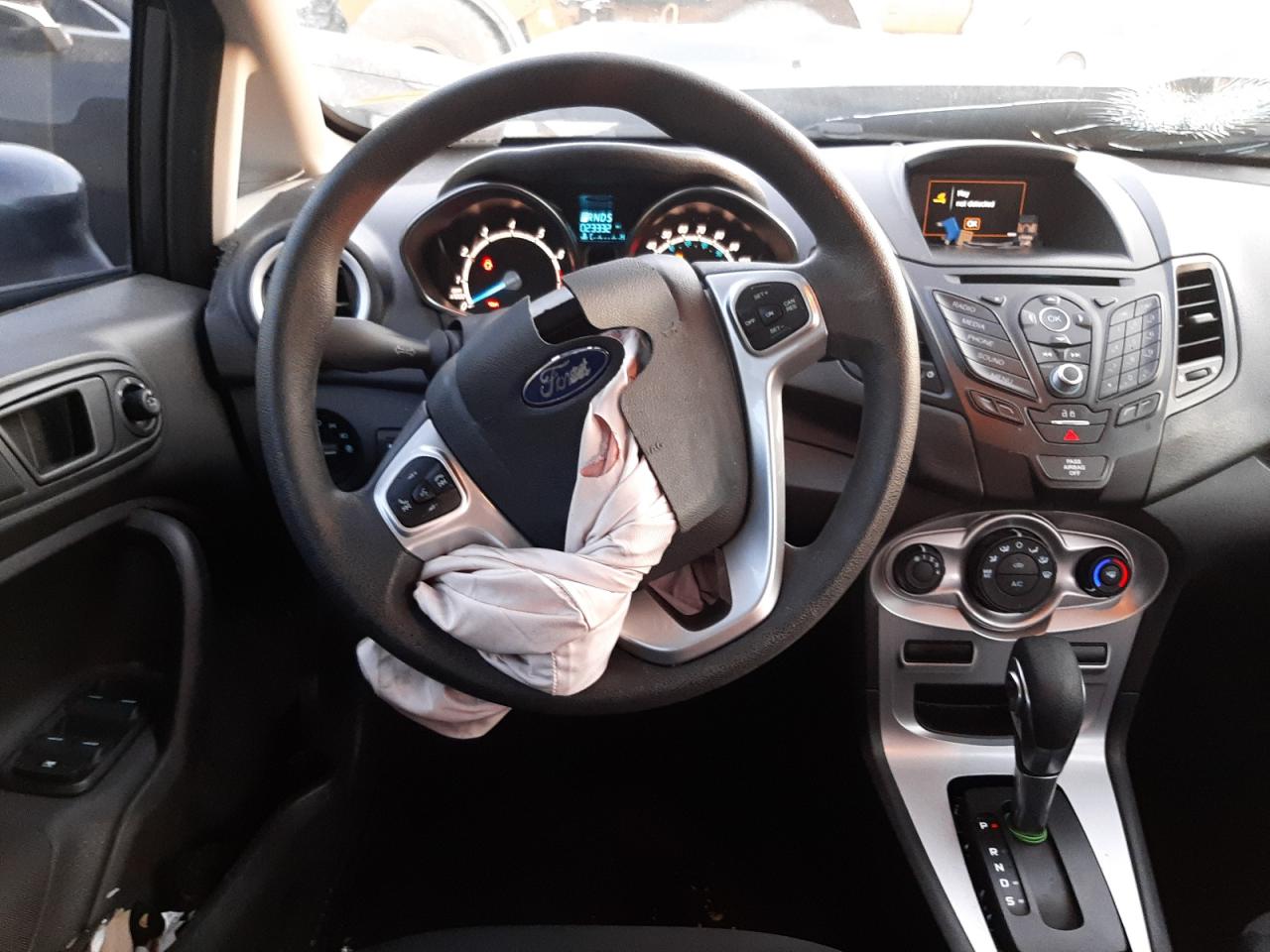 Photo 9 from auction – 2019 FORD FIESTA SE with VIN 3FADP4BJ0KM101751