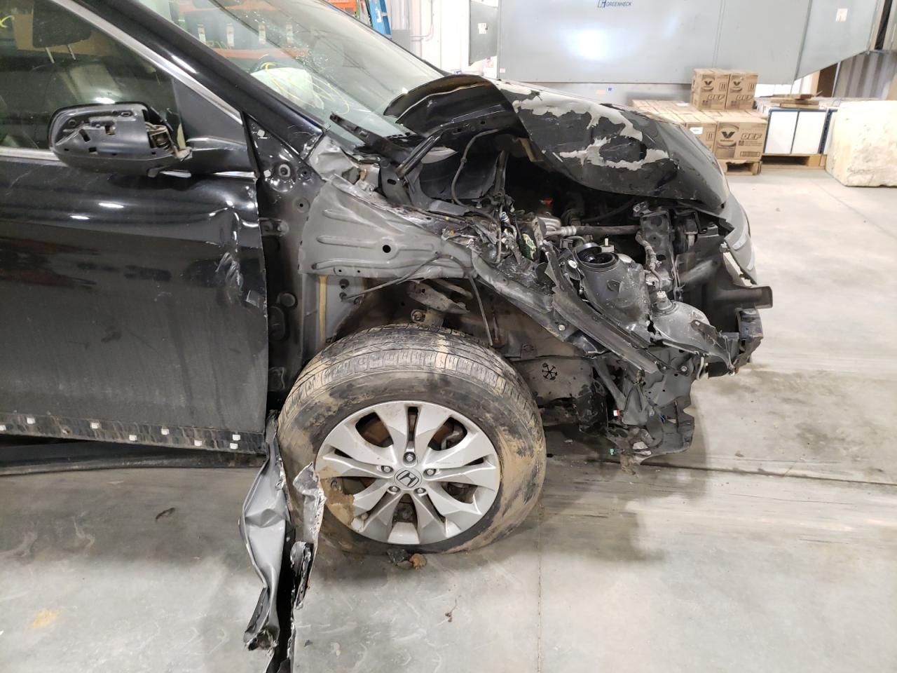 Photo 9 from auction – 2012 HONDA CR-V EXL with VIN JHLRM4H70CC013356