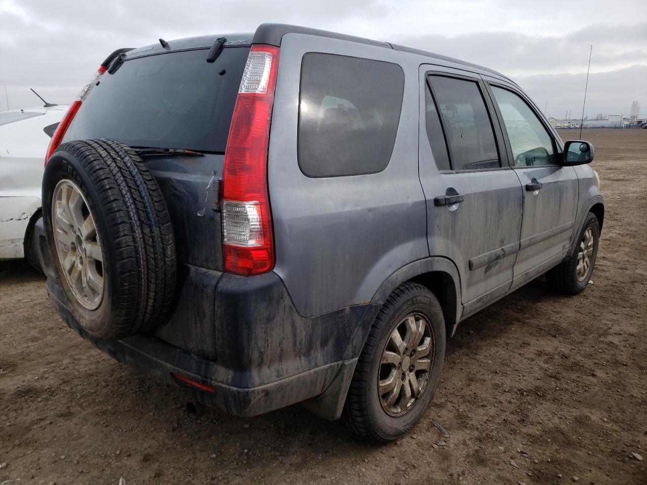 Photo 4 from auction – 2005 HONDA CR-V EX with VIN JHLRD78845C814367