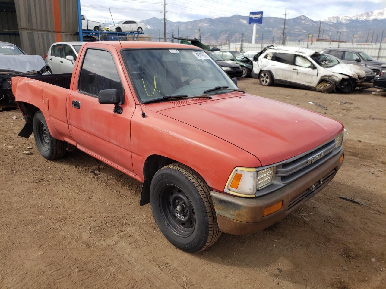 TOYOTA PICKUP 1/2 1989 with VIN JT4RN81RXK0032736 - Photo from auction