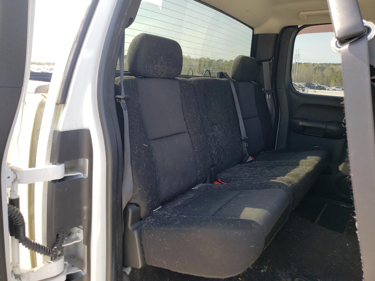 Photo 6 from auction – 2010 CHEVROLET SILVERADO with VIN 1GCSKSE34AZ288314