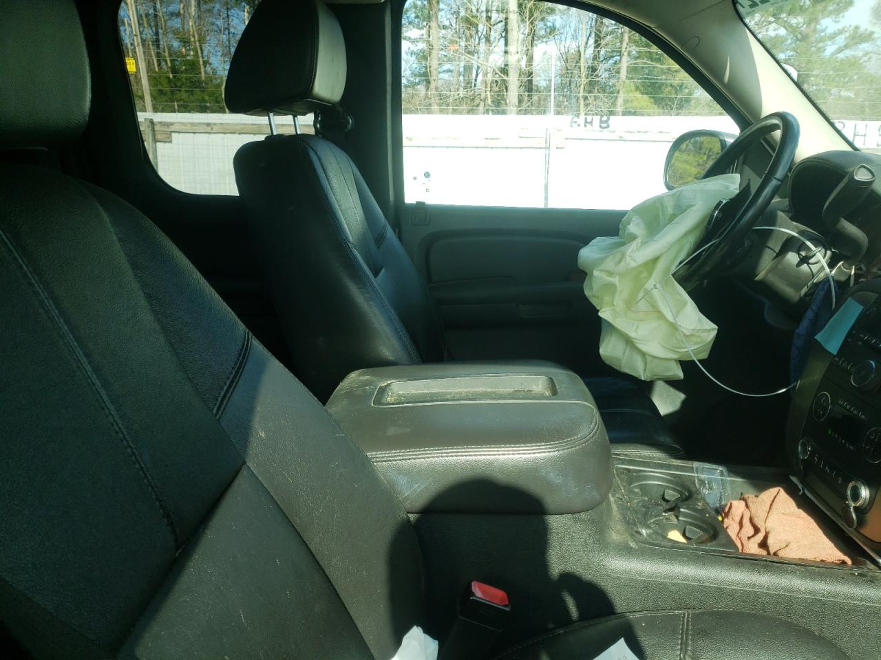 Photo 5 from auction – 2007 GMC NEW SIERRA with VIN 1GTEK19J77E602649