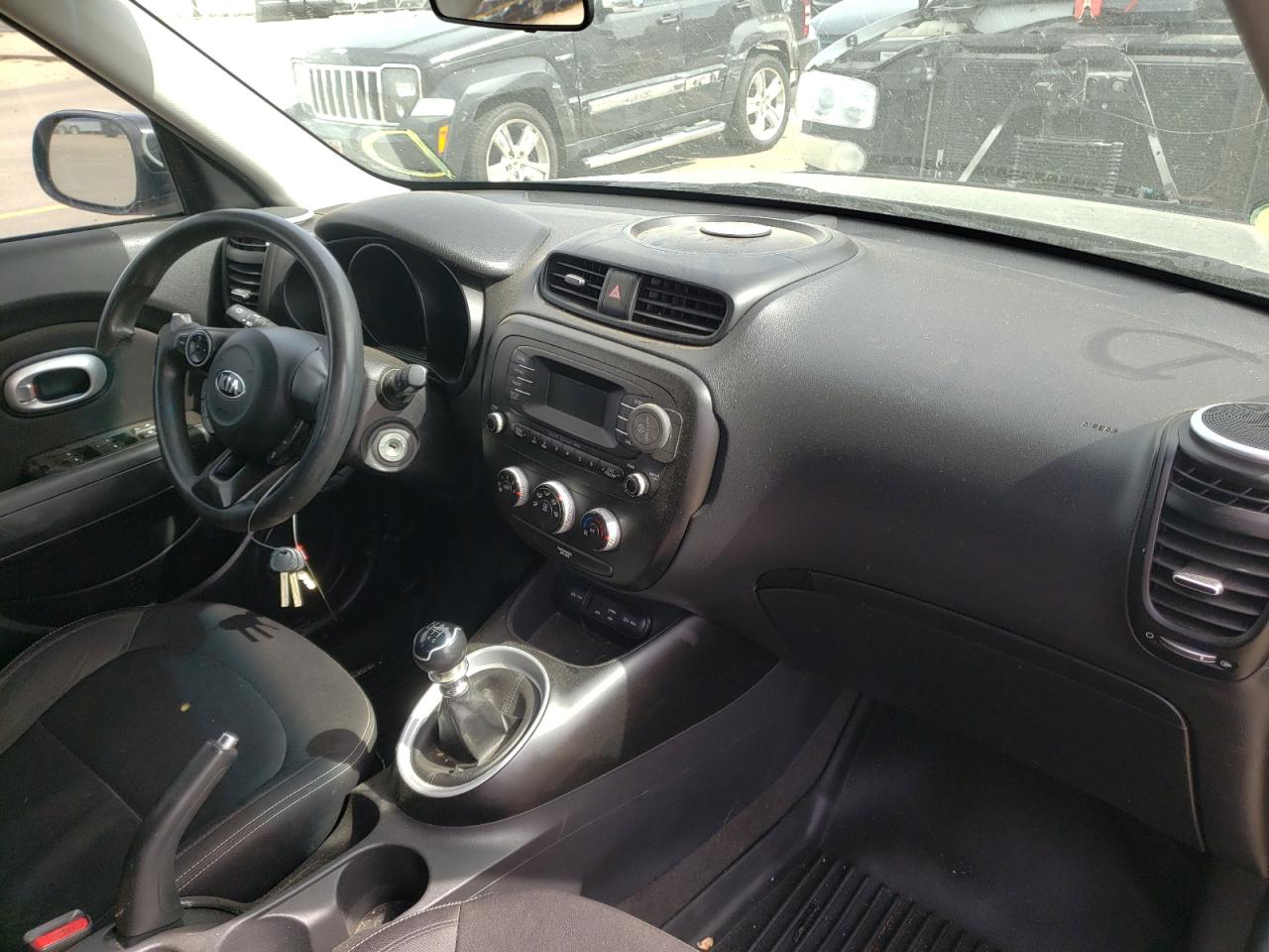 Photo 9 from auction – 2016 KIA SOUL with VIN KNDJN2A28G7828168