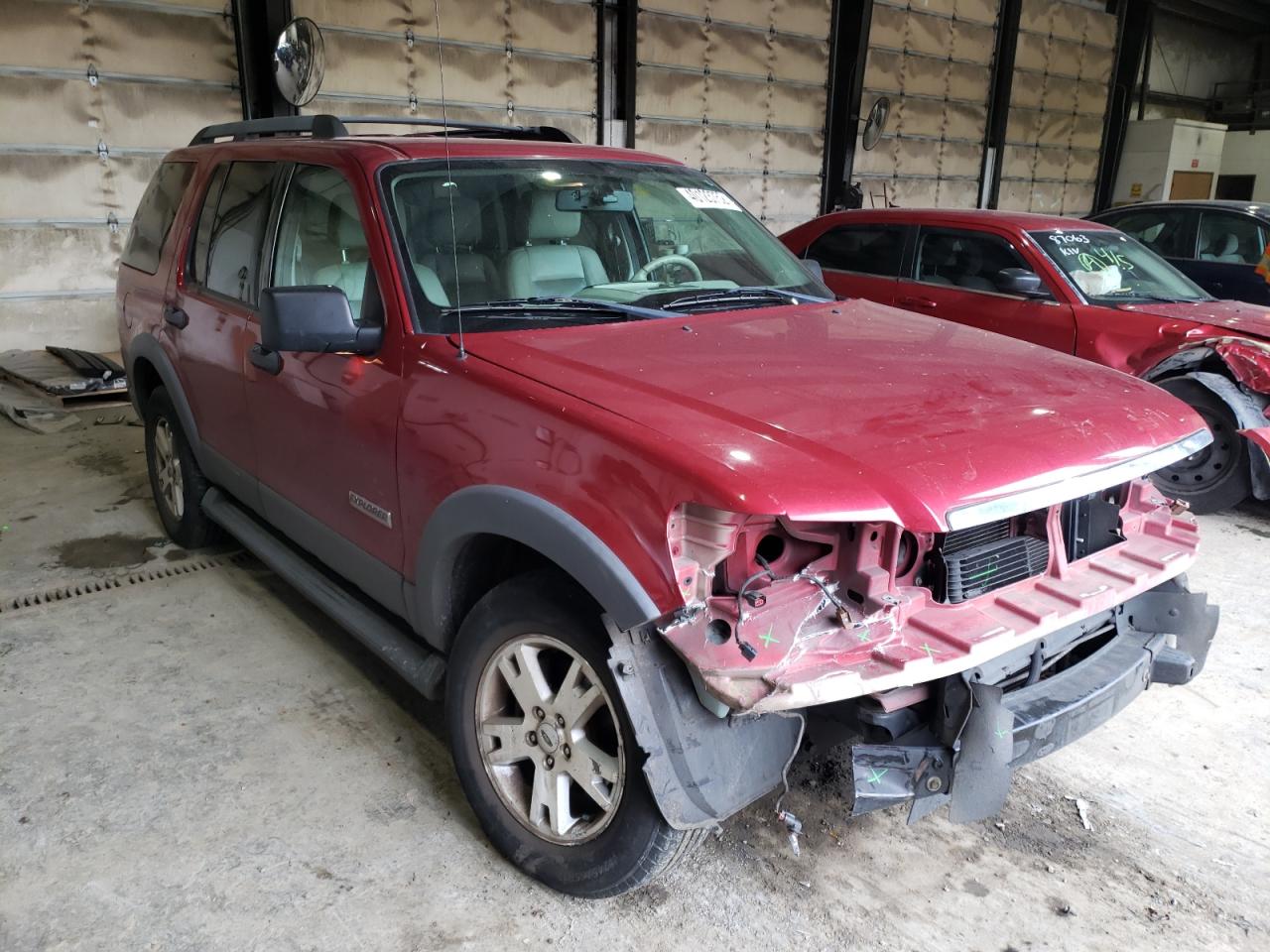 Zdjęcie 1 z aukcji – 2006 FORD EXPLORER X z VIN 1FMEU73826UA60458