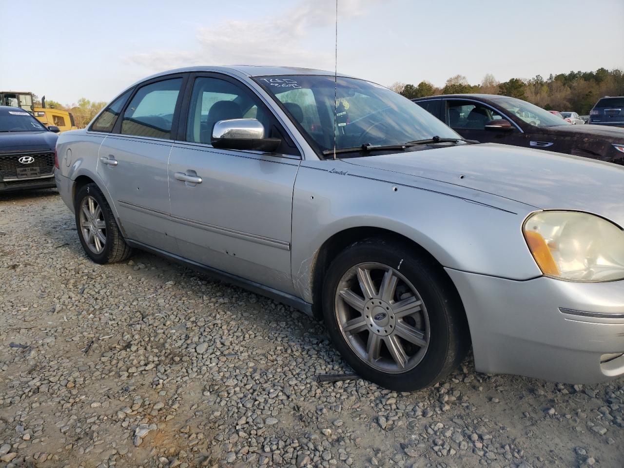Photo 9 from auction – 2005 FORD FIVE HUNDR with VIN 1FAFP25195G184037