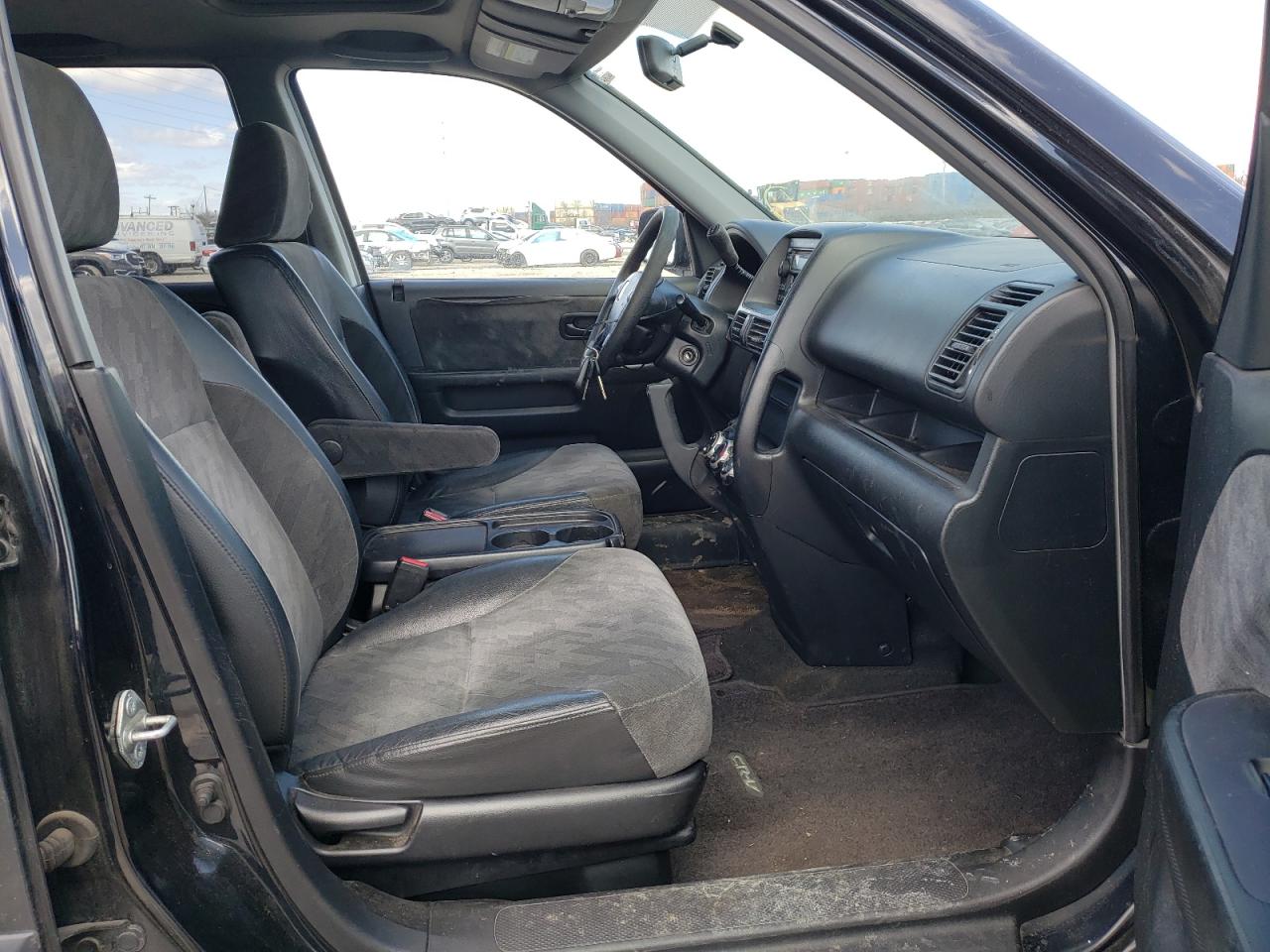 Photo 5 from auction – 2002 HONDA CR-V EX with VIN JHLRD78872C084501