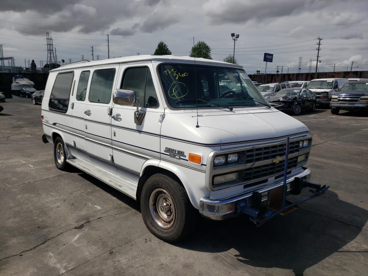 CHEVROLET G20 1994 with VIN 1GBEG25K2RF181995 - Photo from auction