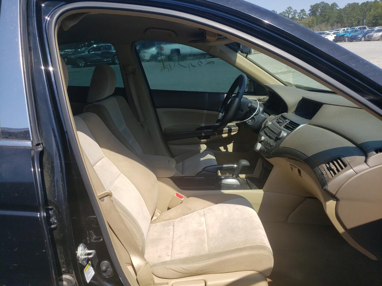 Photo 5 from auction – 2008 HONDA ACCORD LXP with VIN JHMCP26428C008219
