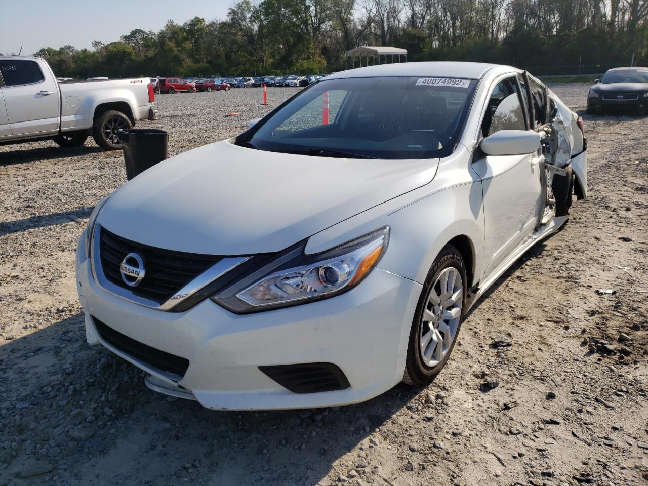 Photo 2 from auction – 2017 NISSAN ALTIMA 2.5 with VIN 1N4AL3AP5HC151652