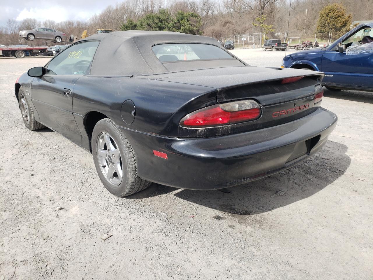 Photo 3 from auction – 1995 CHEVROLET CAMARO with VIN 2G1FP32S3S2119273