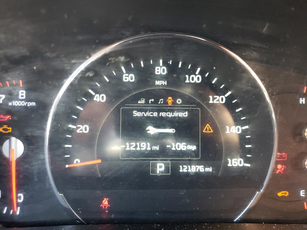 Photo 8 from auction – 2016 KIA SORENTO SX with VIN 5XYPK4A57GG075759