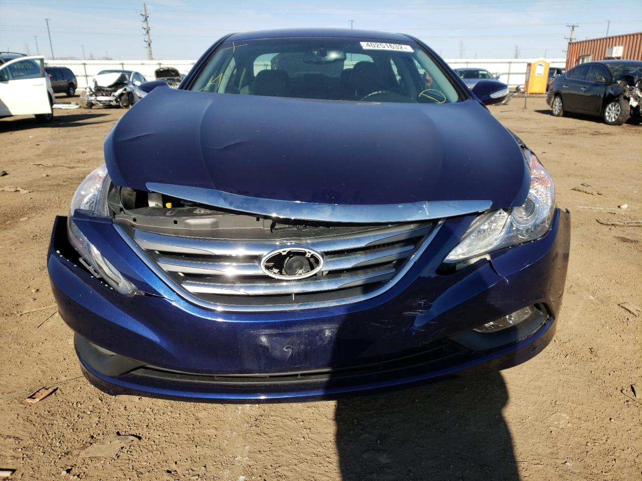 Photo 9 from auction – 2014 HYUNDAI SONATA SE with VIN 5NPEC4AB2EH896719