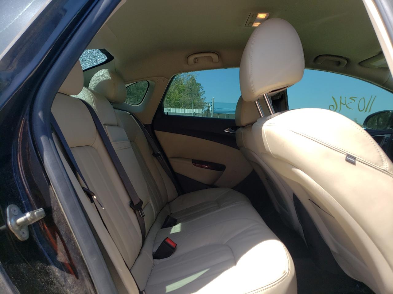 Photo 6 from auction – 2013 BUICK VERANO with VIN 1G4PS5SKXD4179968