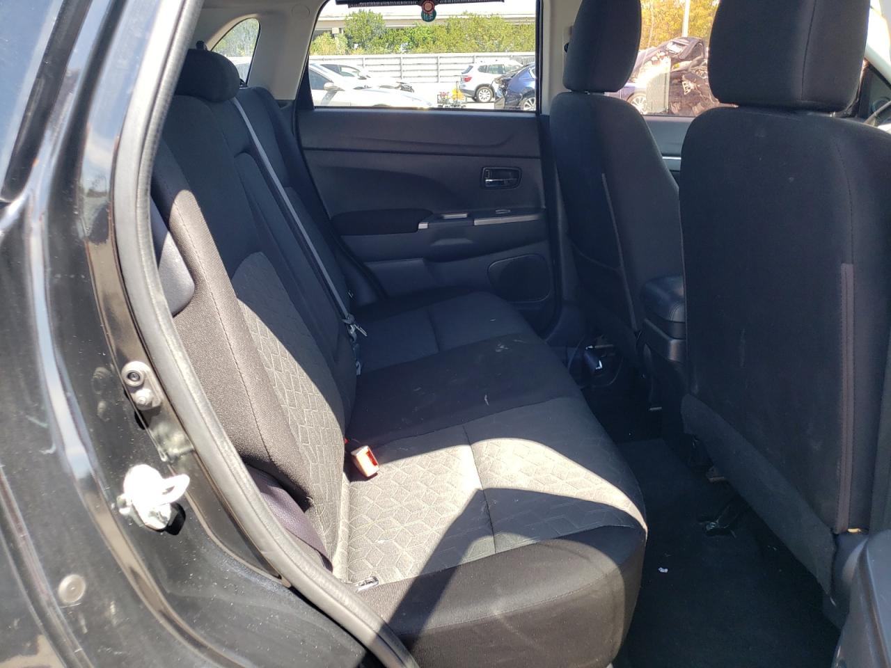 Photo 6 from auction – 2020 MITSUBISHI OUTLANDER with VIN JA4AR3AU6LU006776
