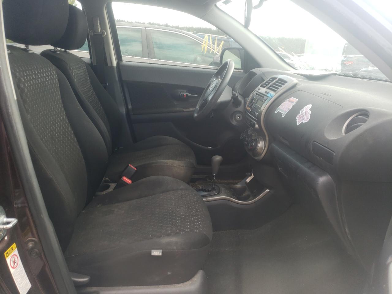 Photo 5 from auction – 2013 TOYOTA SCION XD with VIN JTKKUPB42D1031961