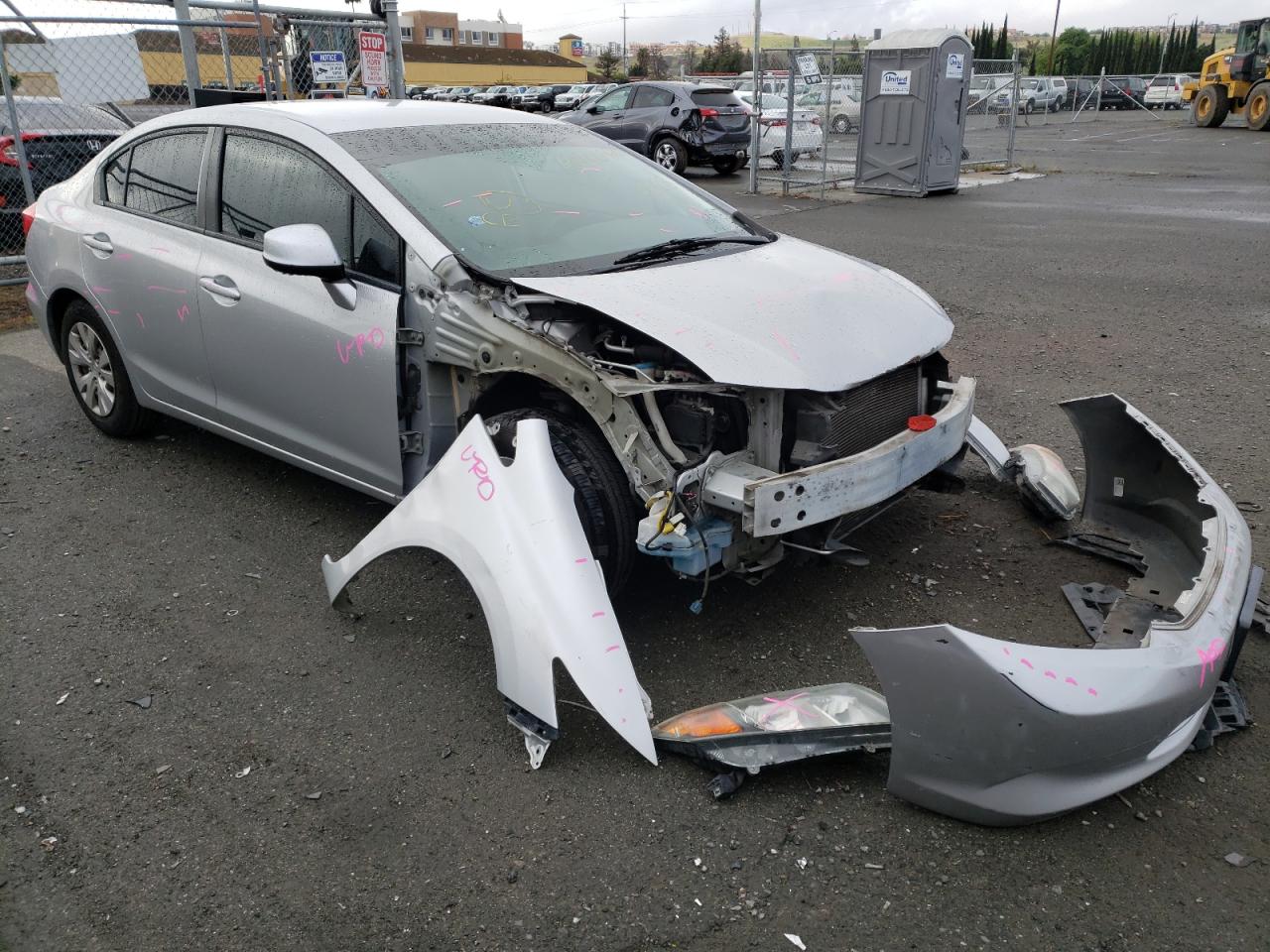 HONDA CIVIC LX 2012 z numerem VIN 19XFB2F57CE344035 - Zdjęcie z aukcji