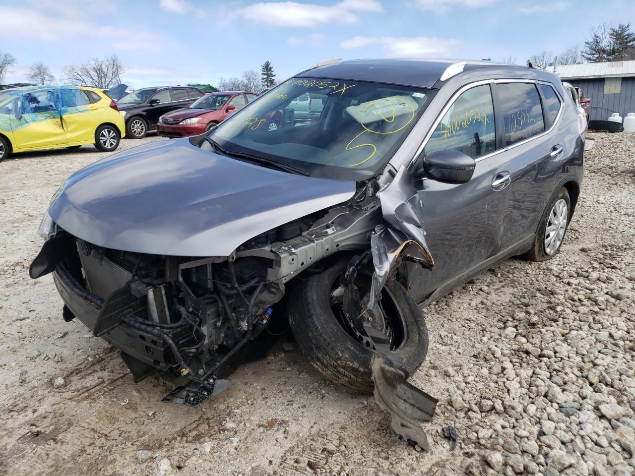Photo 2 from auction – 2016 NISSAN ROGUE S with VIN KNMAT2MV3GP661570