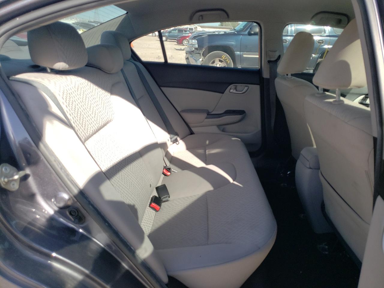 Photo 6 from auction – 2014 HONDA CIVIC LX with VIN 19XFB2F52EE007193
