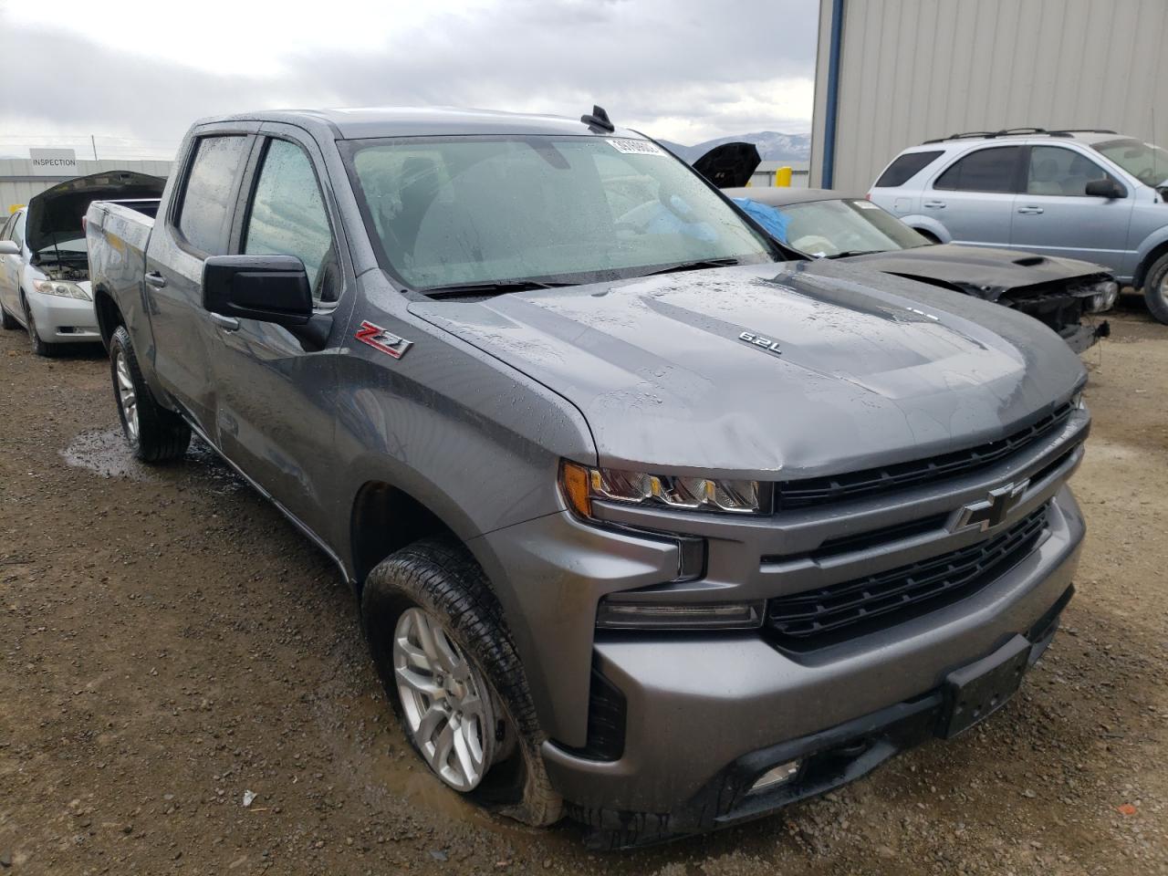 CHEVROLET SILVERADO 2021 with VIN 1GCUYEEL0MZ376936 - Photo from auction