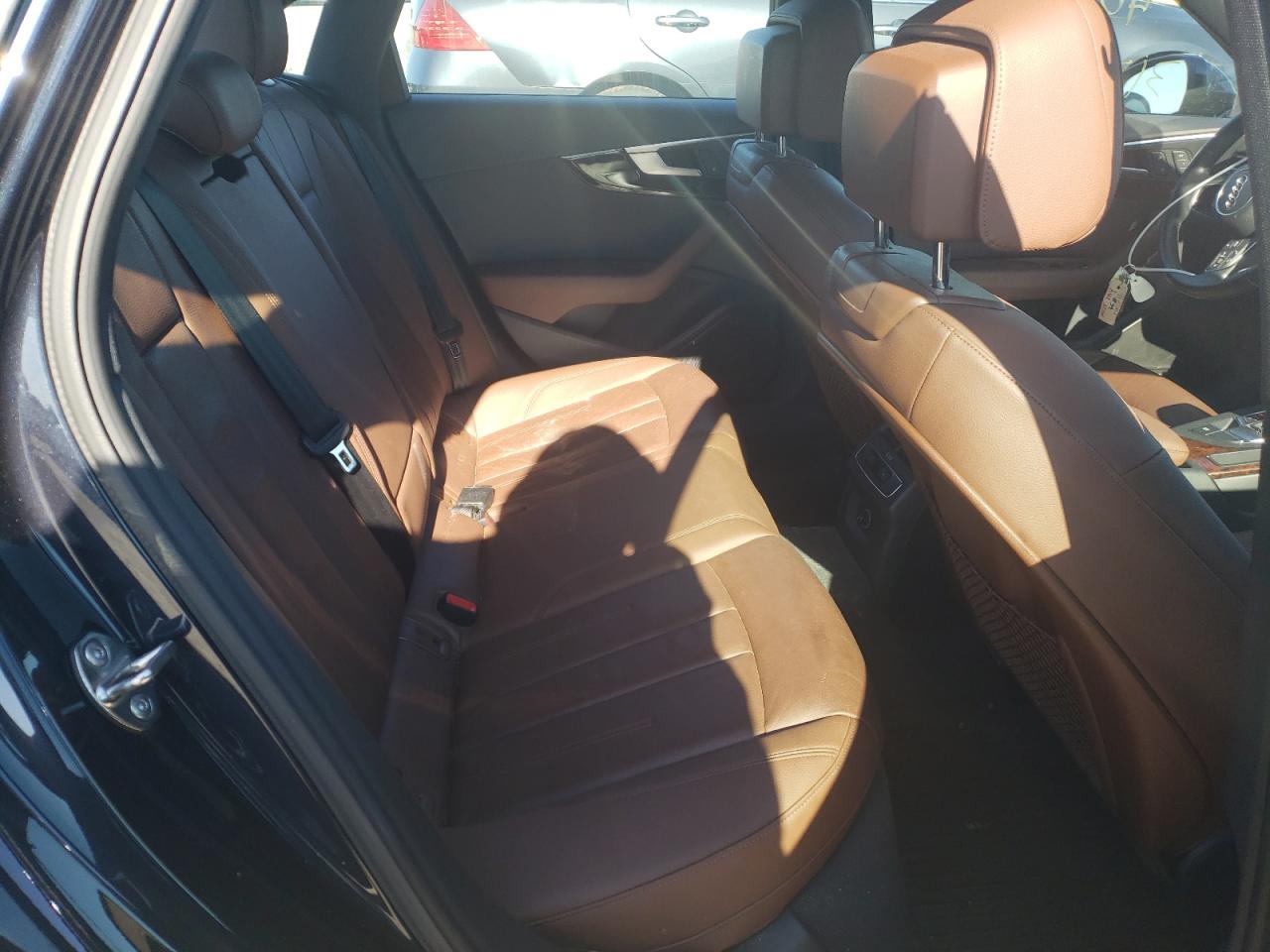 Photo 6 from auction – 2017 AUDI A4 PREMIUM with VIN WAUANAF42HA180834