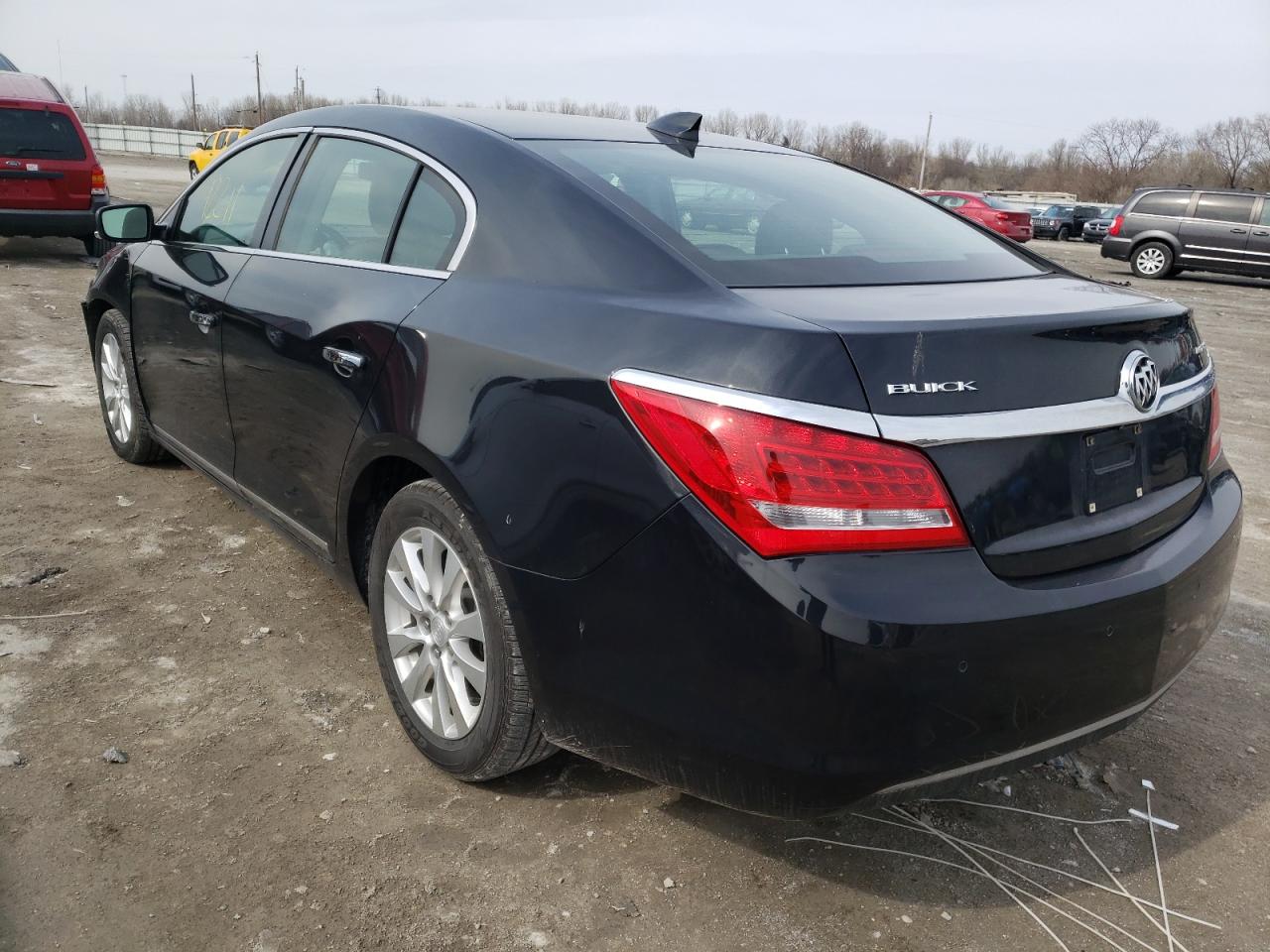 Foto 3 de la subasta – 2015 BUICK LACROSSE con VIN 1G4GB5GR5FF160421