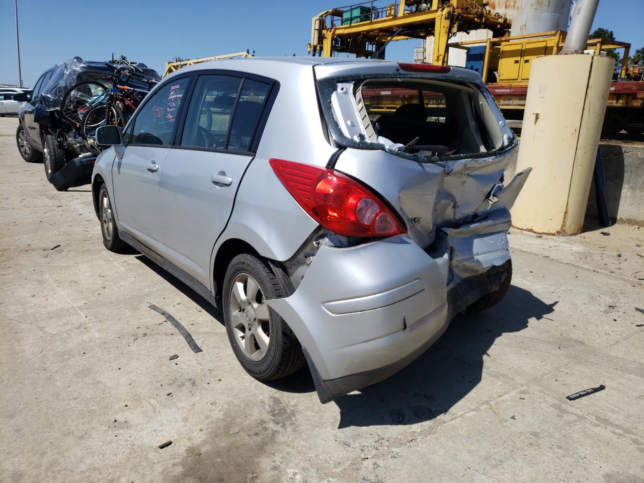 Photo 3 from auction – 2009 NISSAN VERSA S with VIN 3N1BC13E69L418966