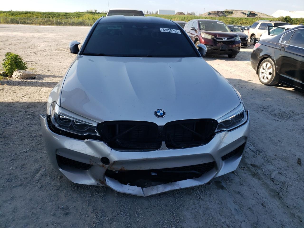 Photo 9 from auction – 2019 BMW M5 with VIN WBSJF0C57KB448150