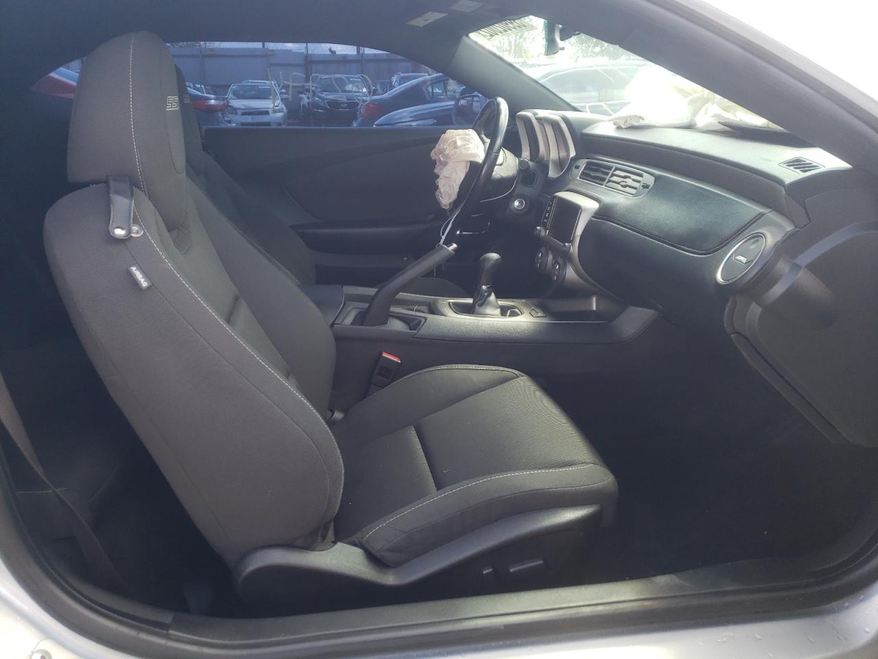 Photo 5 from auction – 2014 CHEVROLET CAMARO SS with VIN 2G1FS1EW0E9261027