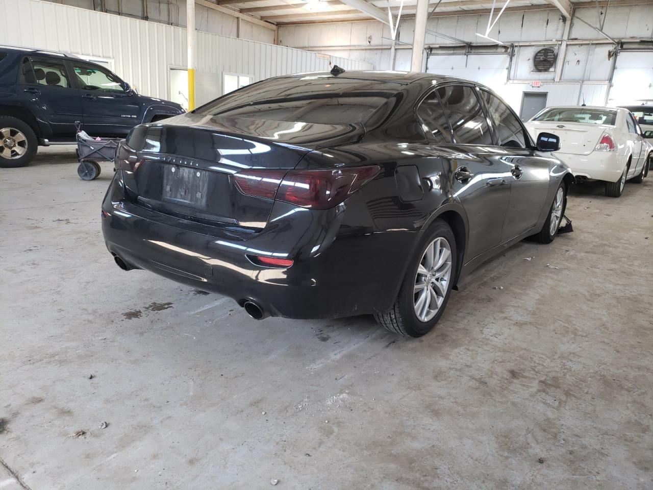 Photo 4 from auction – 2017 INFINITI Q50 PREMIU with VIN JN1EV7AR9HM841755