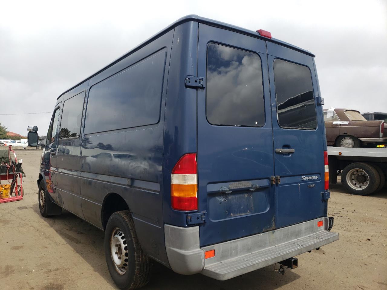 Photo 3 from auction – 2006 FREIGHTLINER SPRINTER 2 with VIN WDYPD644065968117