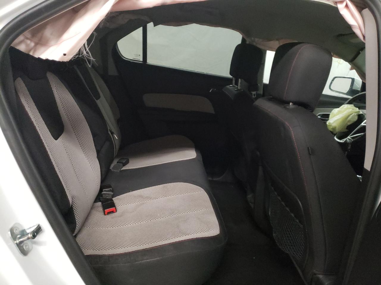Zdjęcie 6 z aukcji – 2017 CHEVROLET EQUINOX LT z VIN 2GNFLFEK5H6100734