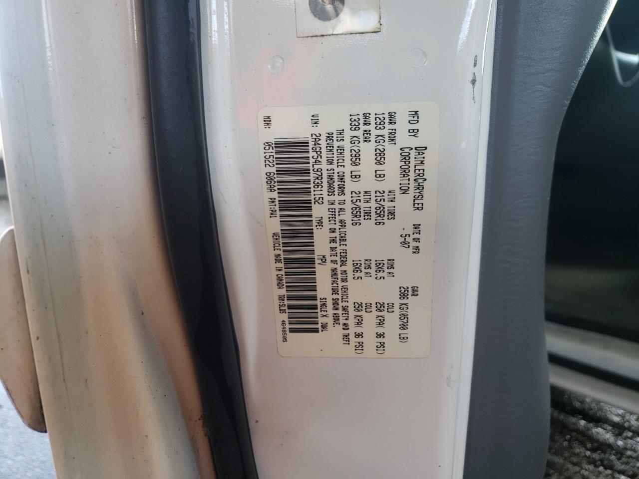Photo 10 from auction – 2007 CHRYSLER TOWN & COU with VIN 2A4GP54L97R361152