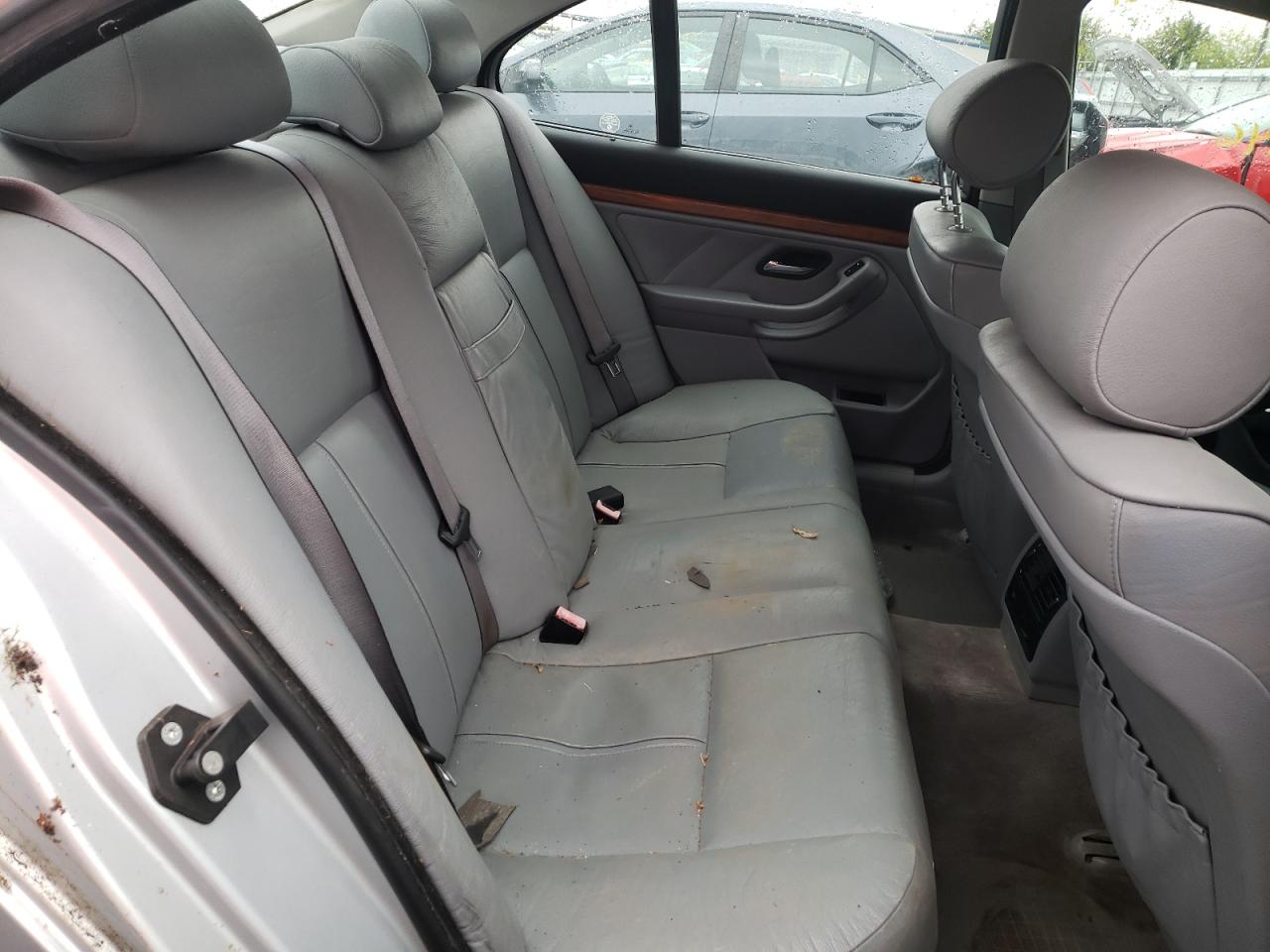 Photo 6 from auction – 2000 BMW 528 I AUTO with VIN WBADM6341YGU17263